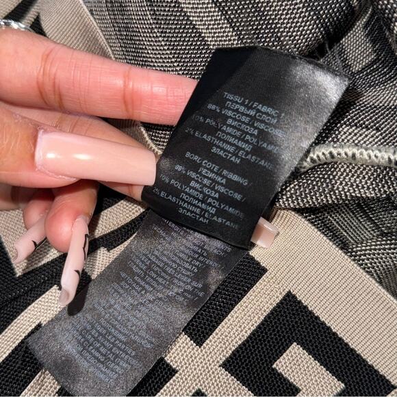 Balmain Ivory & Noir Monogram Shoulder Pad Knit Mini Dress - Picture 17 of 17